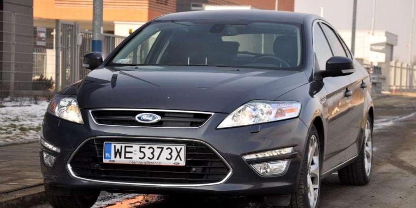 Ford Mondeo - zmieszany, nie wstrząśnięty