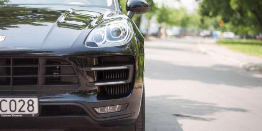 Porsche Macan Turbo - świeci przykładem