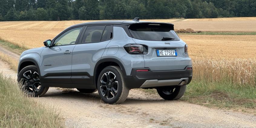 Pierwsza jazda: Jeep Avenger po liftingu. Kilka kosmetycznych zmian, prawie każda na lepsze