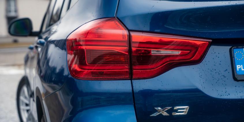 BMW X3 sDrive18d to rozsądny wybór z jednym małym zastrzeżeniem