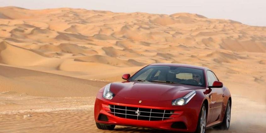 Ferrari Four (FF) - wszechstronna rewolucja