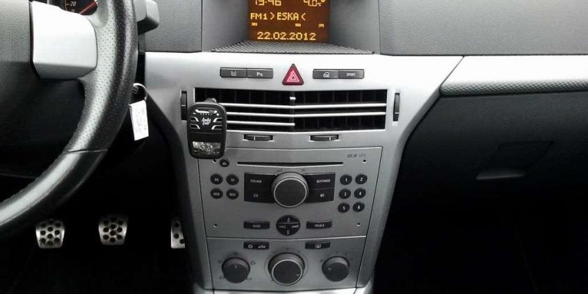 Opel Astra H - ubrana w codzienność