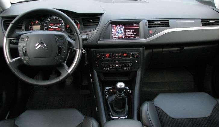 Nowa elegancja i jeszcze nowsze technologie