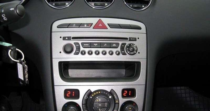 Peugeot 308 - francuski pomysł na klasę kompakt