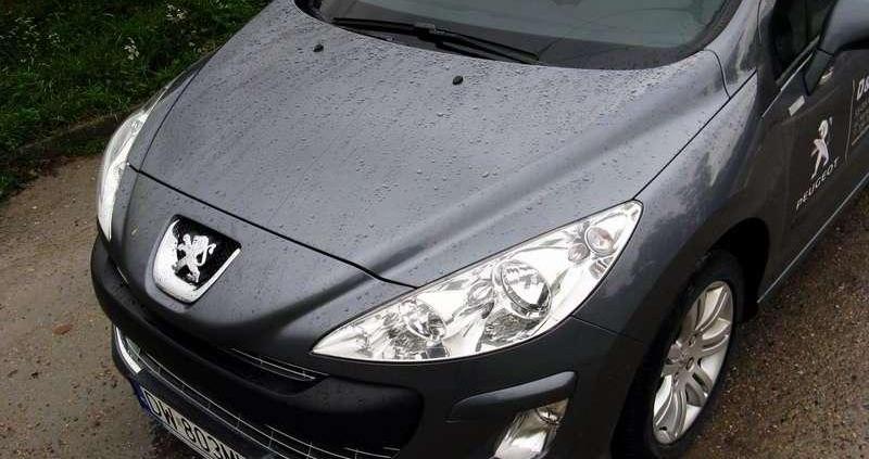 Peugeot 308 - francuski pomysł na klasę kompakt