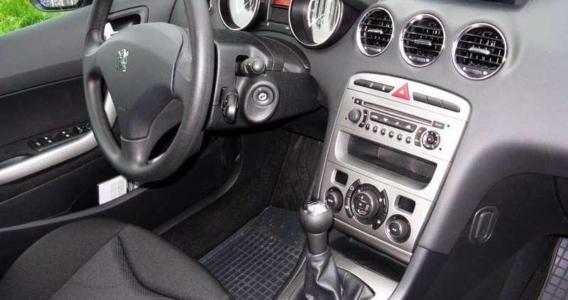 Peugeot 308 - francuski pomysł na klasę kompakt