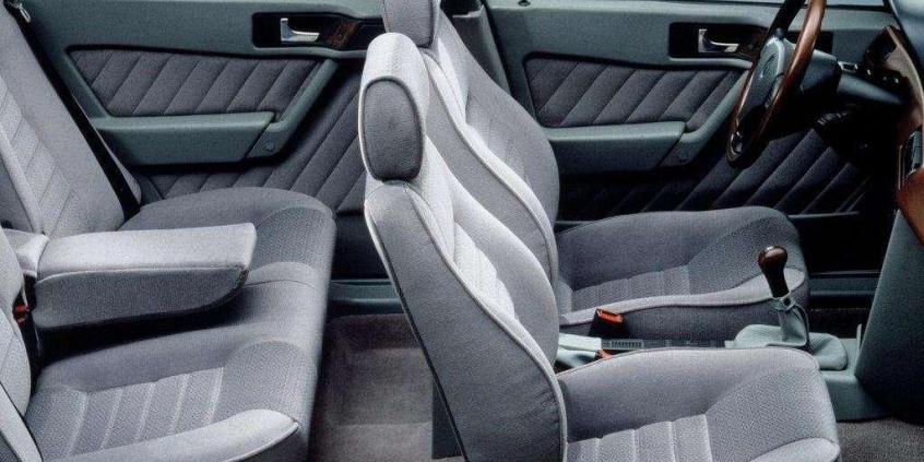 Alfa Romeo 155 - ostatnia kanciasta Alfa