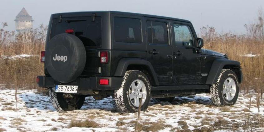 Jeep Wrangler Unlimited Rubicon  - Twardziel w starym stylu
