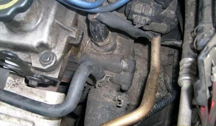 Opis techniczny Ford Mondeo I