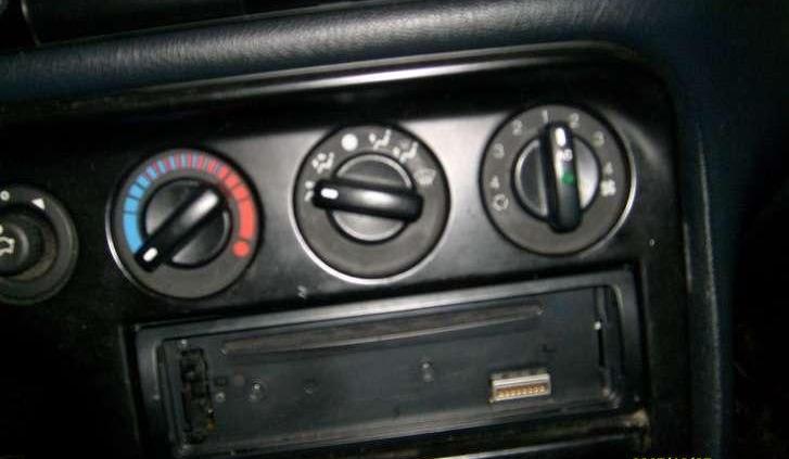 Opis techniczny Ford Mondeo I