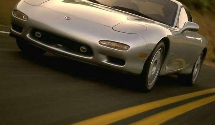 A w żyłach sportowa krew - Mazda RX7