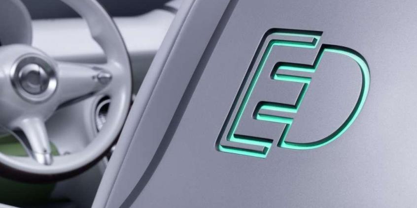 Smart ForSpeed Concept - bez dachu i emisji CO2