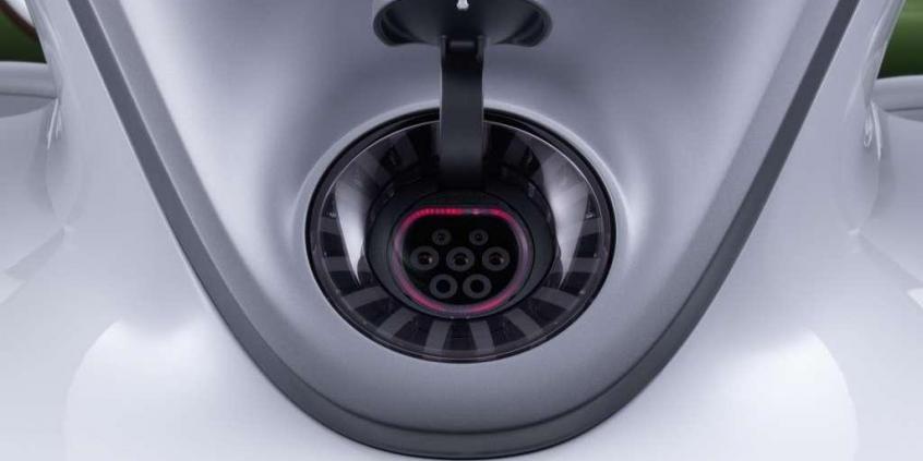 Smart ForSpeed Concept - bez dachu i emisji CO2