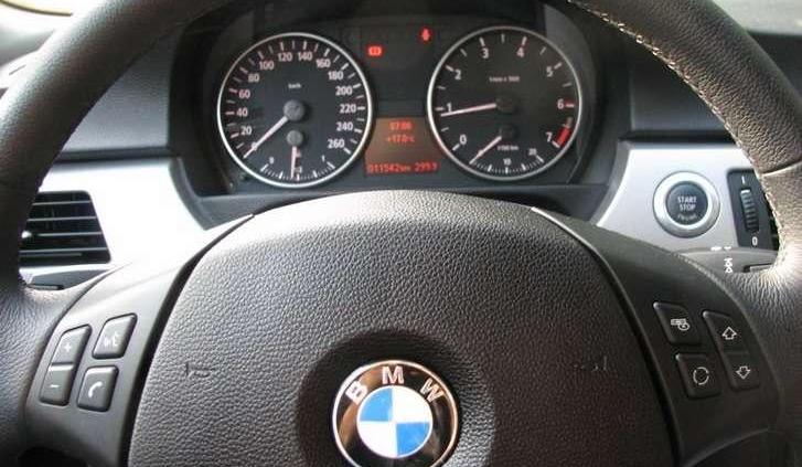 BMW 318i - sportowa elegancja