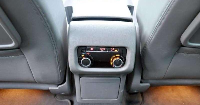 VW Sharan - rodzinna uczta