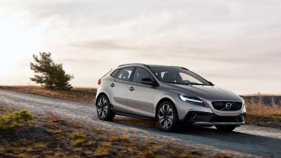 Volvo V40 II Cross Country Facelifting