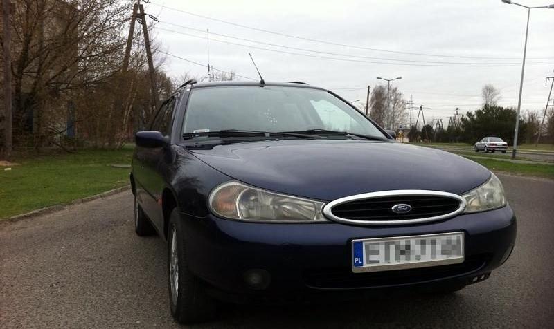 Ford Mondeo II Kombi 2.5 i 24V 170KM 125kW 1996-1999