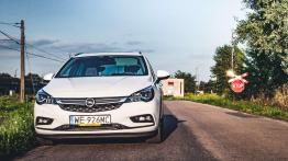 Opel Astra K Sports Tourer 1.6 Turbo 200KM 147kW 2016-2019