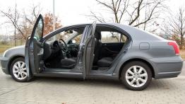 Toyota Avensis II Hatchback 1.8 VVT-i 129KM 95kW 2002-2009