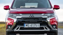 Mitsubishi Outlander 2019 - widok z przodu