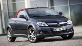 Czy warto kupić: używany Opel Tigra TwinTop (od 2004 do 2009)