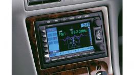 Mazda Xedos 9 - radio/cd/panel lcd