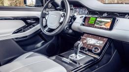 Land Rover Range Rover Evoque (2019) - widok ogólny wnętrza z przodu