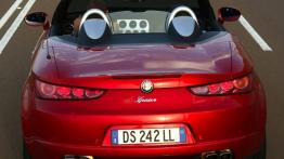 Alfa Romeo Spider 2009 - widok z tyłu