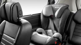 Renault Scenic 2009 - fotelik dziecięcy z tyłu