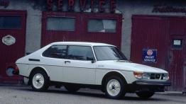 Saab 99 - prawy bok