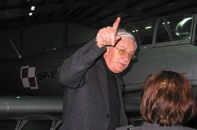 Hangarowe spotkanie  100 &amp;#8211; lecie lotnictwa