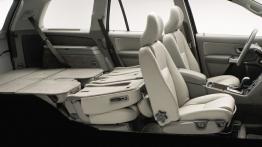 Volvo XC 90 - tylna kanapa złożona, widok z boku