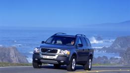 Volvo XC 90 - widok z przodu