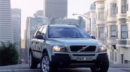 Volvo XC 90 - widok z przodu