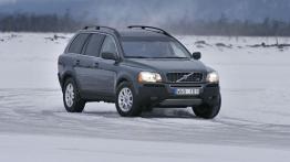 Volvo XC 90 - widok z przodu