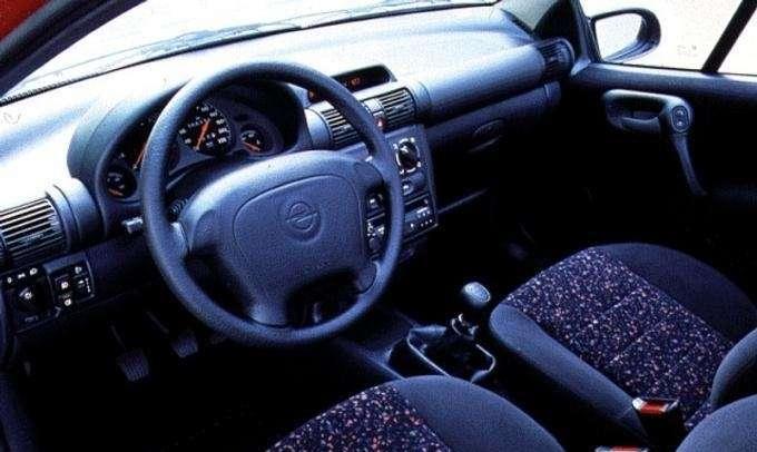 Opel Tigra I - namiastka auta sportowego