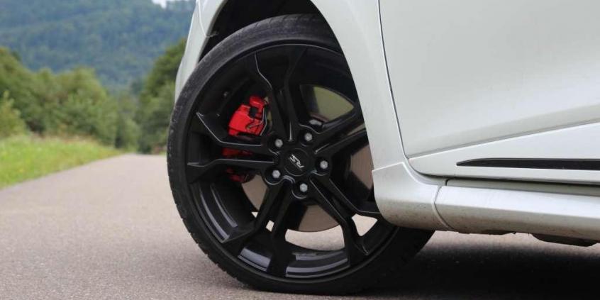 Renault Clio R.S. - nowe rozdanie