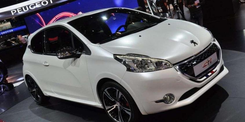 Premiery salonu w Paryżu od A do Z: marki francuskie