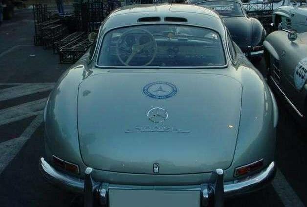 Dziennikarze narażali życie, by zmierzyć się z jego legendą - Mercedes SL