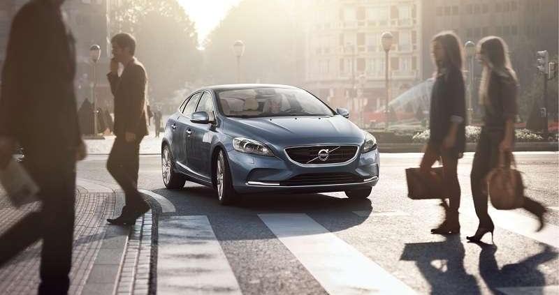 Stonowana rewolucja po szwedzku - Volvo V40