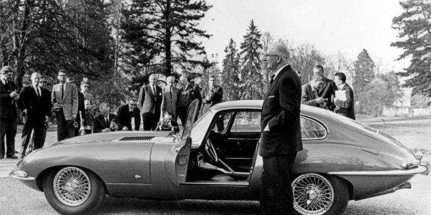 Jaguar E-type - Półwiecze ikony