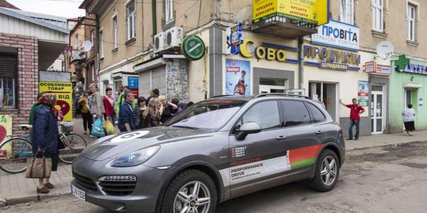 Porsche Performance Drive - drogowe niespodzianki