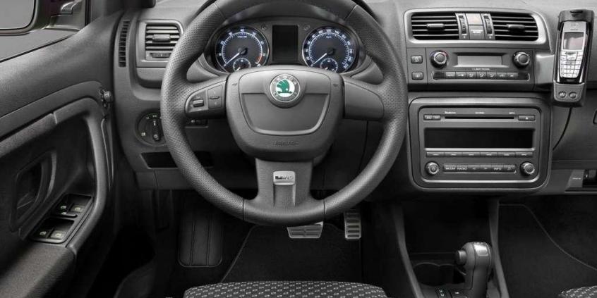 Wojna cenowa: Mini Cooper S vs Skoda Fabia RS