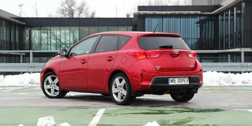 Toyota Auris 2.0 D-4D - nowy, stary znajomy