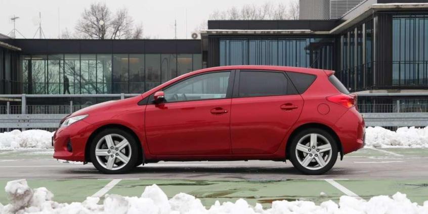 Toyota Auris 2.0 D-4D - nowy, stary znajomy