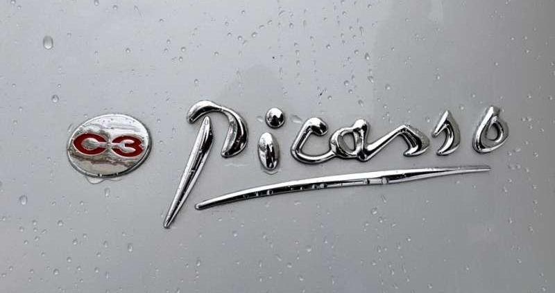 C3 Picasso - Dar młodzieży