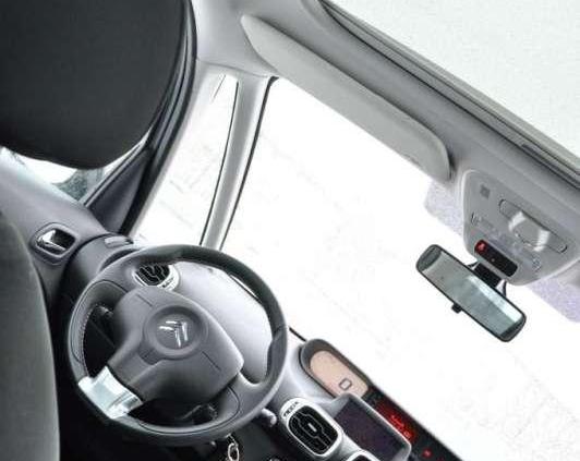 C3 Picasso - Dar młodzieży