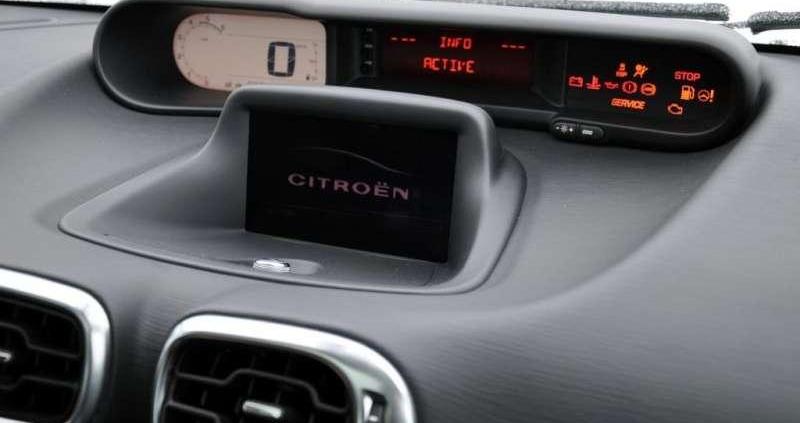 C3 Picasso - Dar młodzieży