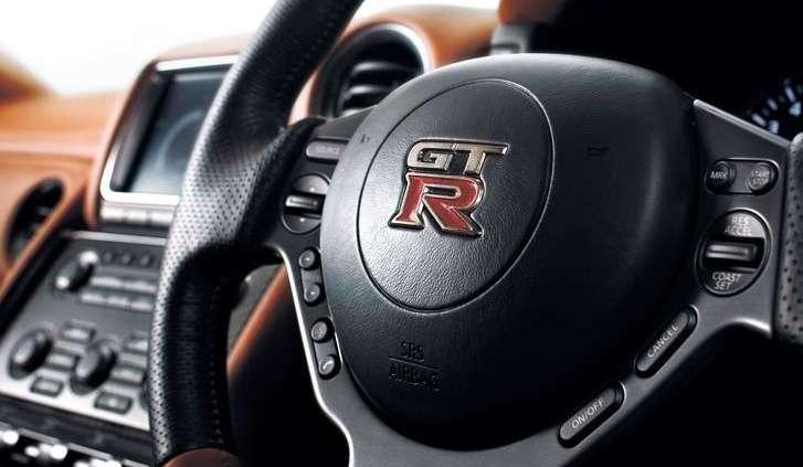 GT-R prawie jak nowy