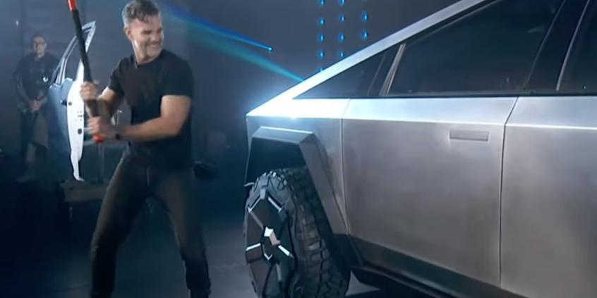 Tesla pokazała pickupa. Wygląd Cybertrucka może szokować!